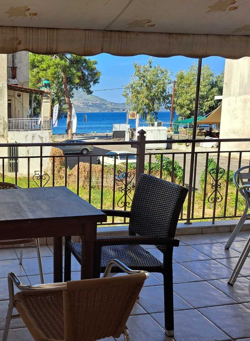 vila faros - edipsos- evia