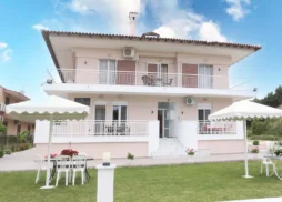 vila elegant - polihrono - grčka apartmani